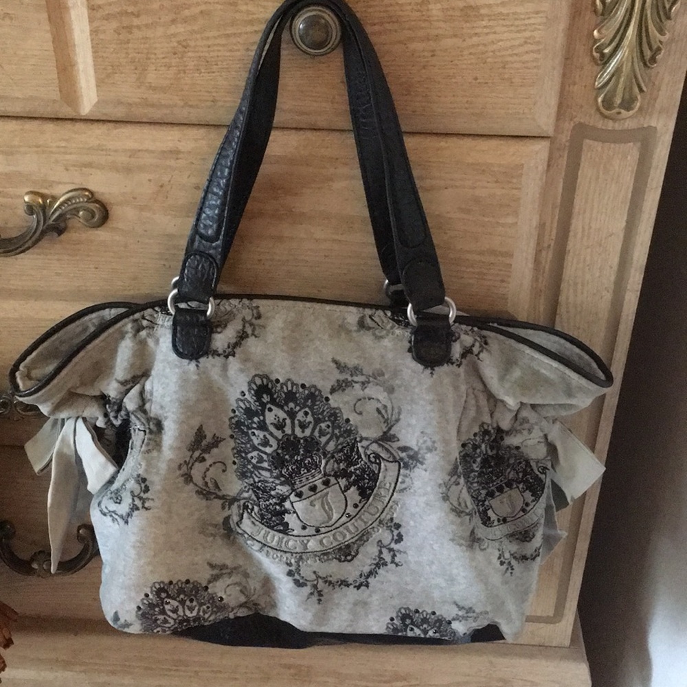 Grey juicy Couture purse